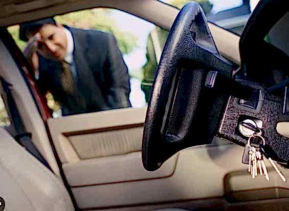 Kilitli Araba Kapısı Açma Hizmeti